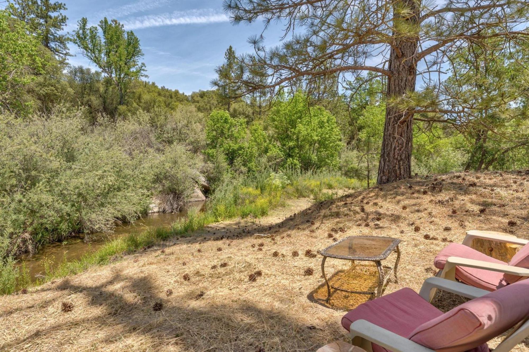 River View Retreat Sleeps 16/ Hot Tub/basketball Court Ferienhaus