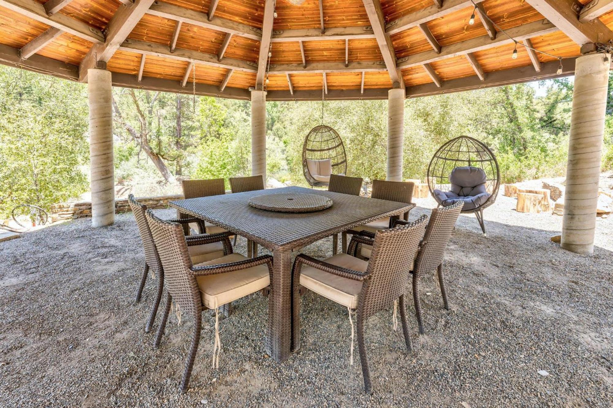 Ferienhaus River View Retreat Sleeps 16/ Hot Tub/basketball Court